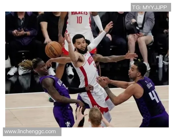 2020年1月1日火箭队与掘金队精彩直播回顾与赛后分析