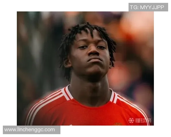 TA:输球并不可怕,令人担忧的是曼联萎靡不振地输掉了竞赛 TA:输球并不可怕,令人担忧的是曼联萎靡不振地输掉了竞赛